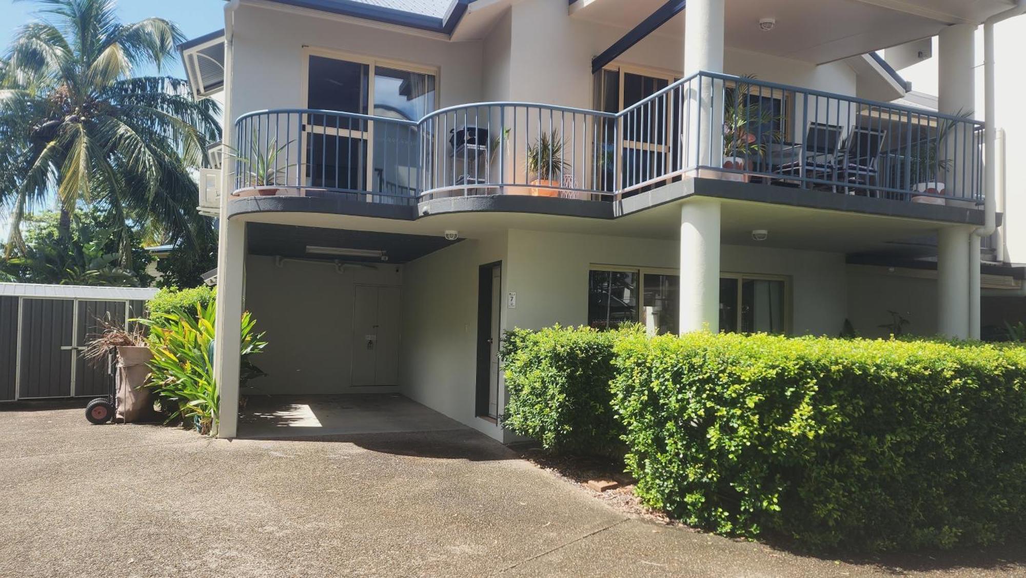 La Villa At Beach Court Airlie Beach Εξωτερικό φωτογραφία
